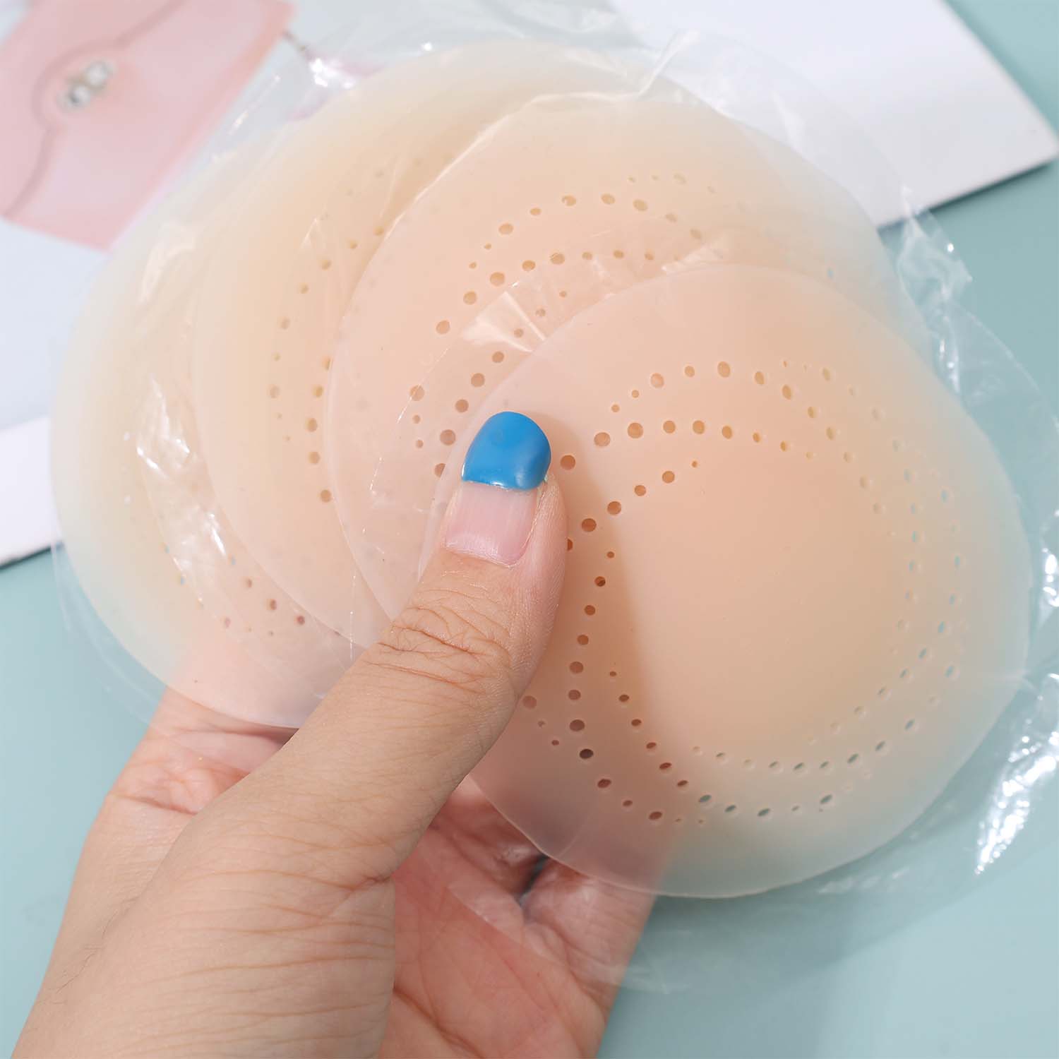 2-10PCS Invisible Self Adhesiv - огляд і ціна Strapless Bra Adhesive